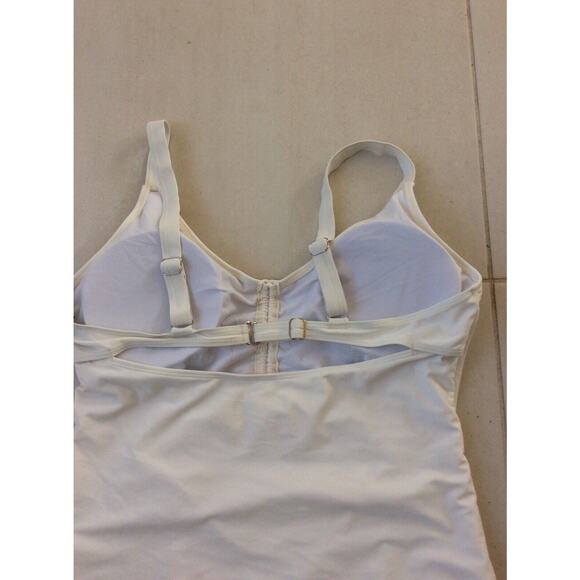 Daci Swim One Piece Swimwear Cut Out Swimsuit - Picture 6 of 9